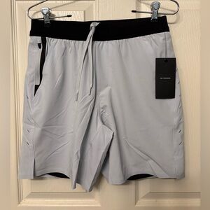 NWT Mens Ten Thousand The Interval Short 7" Lined Light Gray / Black Small $78